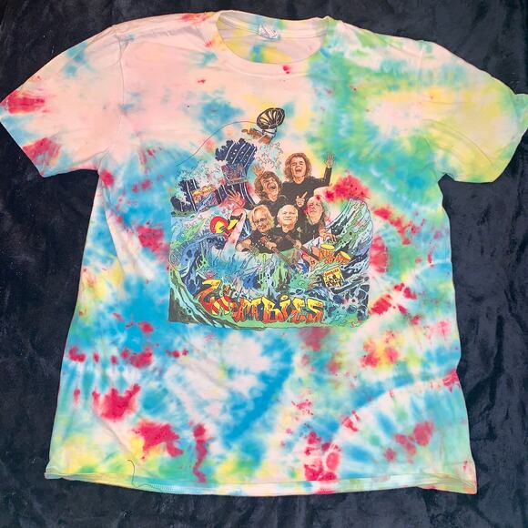ZOMBIES RARE TIE DYE BAND CONCERT TEE - Picture 1 of 7